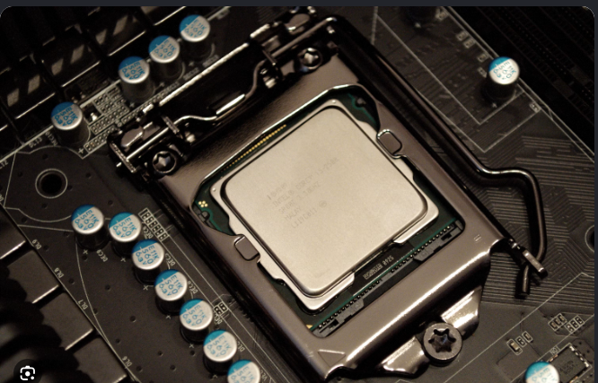 CPU 실물 사진